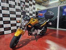 HONDA - CB 300R - 2010/2010 - Amarela - R$ 12.900,00