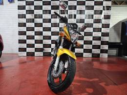 HONDA - CB 300R - 2010/2010 - Amarela - R$ 12.900,00