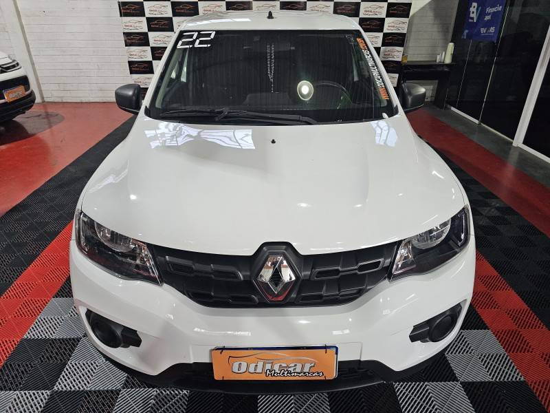 RENAULT - KWID - 2021/2022 - Branca - R$ 49.900,00