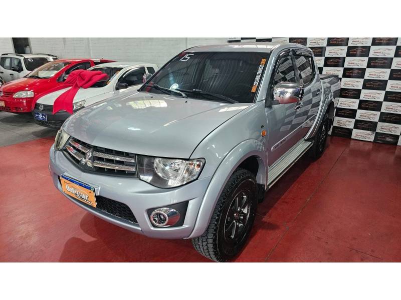 MITSUBISHI - L200 TRITON - 2014/2015 - Prata - Sob Consulta