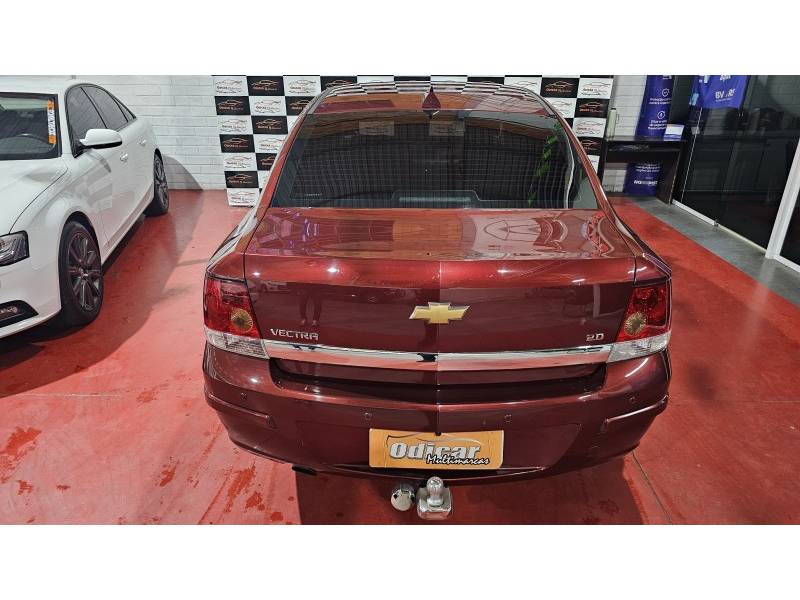 CHEVROLET - VECTRA - 2009/2010 - Vermelha - R$ 42.900,00