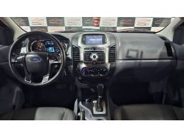 FORD - RANGER - 2015/2016 - Branca - R$ 118.900,00