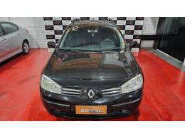 RENAULT - MÉGANE - 2012/2012 - Preta - R$ 32.900,00