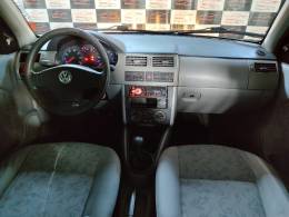 VOLKSWAGEN - GOL - 2001/2001 - Prata - R$ 14.900,00