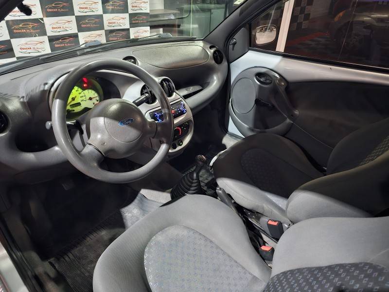 FORD - KA - 2005/2005 - Prata - R$ 15.900,00