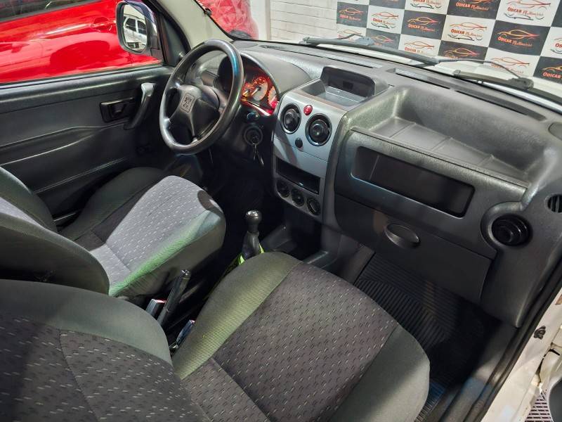 PEUGEOT - PARTNER - 2011/2011 - Branca - R$ 29.900,00