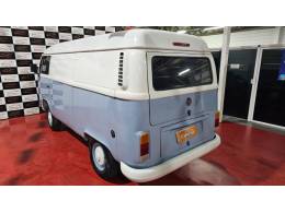 VOLKSWAGEN - KOMBI - 2009/2010 - Branca - R$ 33.900,00
