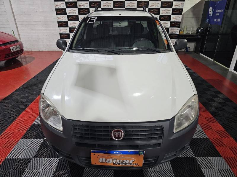 FIAT - STRADA - 2013/2013 - Branca - R$ 42.900,00