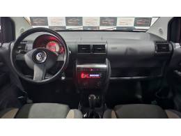 VOLKSWAGEN - CROSSFOX - 2008/2009 - Preta - R$ 35.900,00