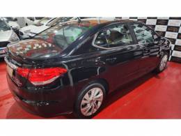 CITROËN - C4 - 2013/2014 - Preta - R$ 46.900,00