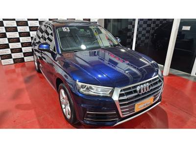 AUDI - Q5 - 2017/2018 - Azul - R$ 164.900,00