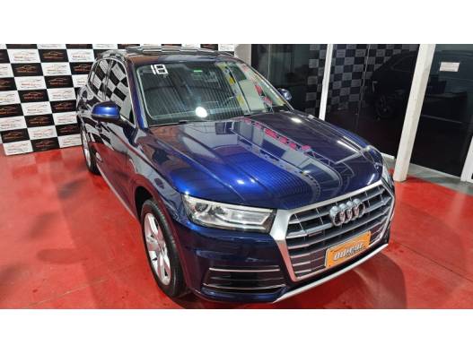AUDI - Q5 - 2017/2018 - Azul - R$ 171.900,00