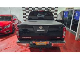 NISSAN - FRONTIER - 2007/2008 - Preta - R$ 75.900,00