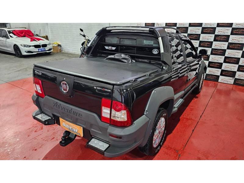 FIAT - STRADA - 2010/2011 - Preta - R$ 54.900,00