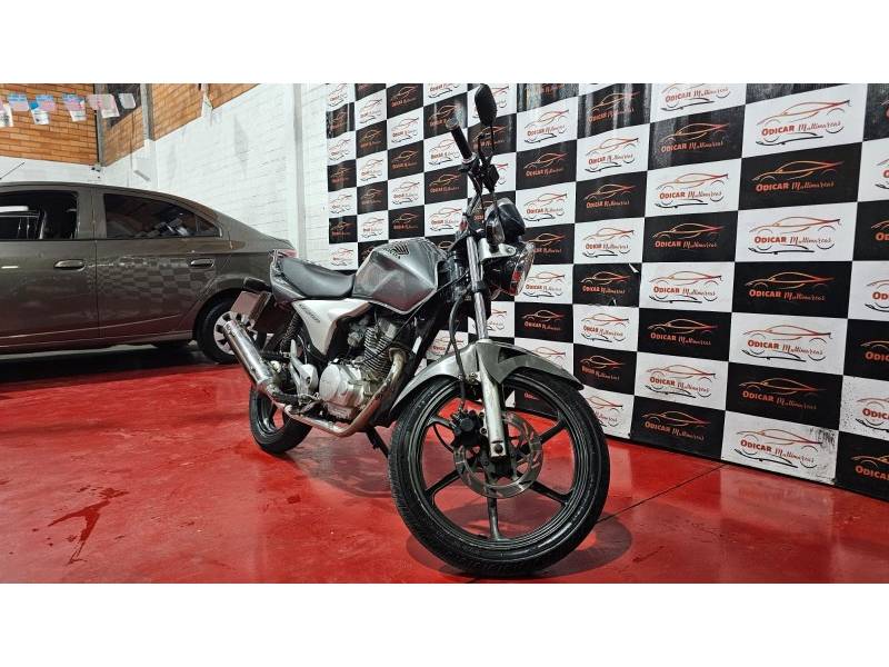 HONDA - CG 150 - 2007/2008 - Cinza - R$ 9.900,00