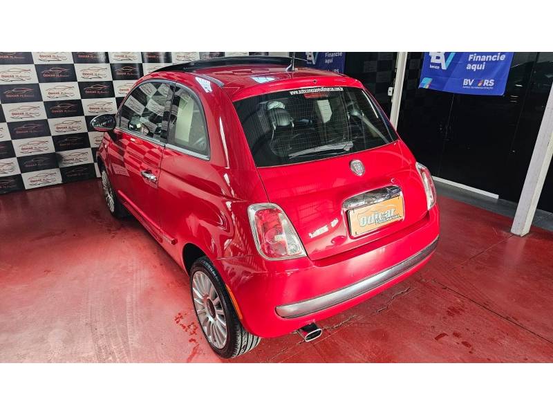 FIAT - 500 - 2011/2012 - Vermelha - R$ 50.900,00