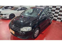 VOLKSWAGEN - FOX - 2007/2008 - Preta - R$ 21.900,00
