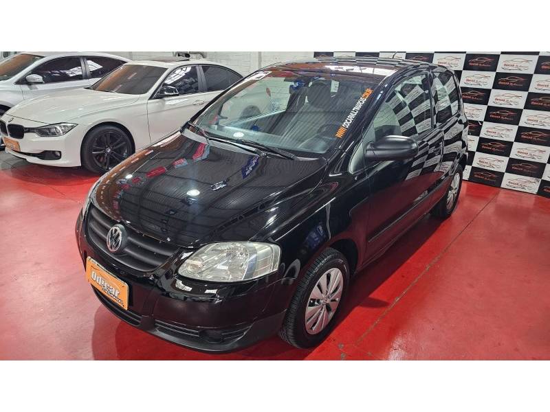 VOLKSWAGEN - FOX - 2007/2008 - Preta - R$ 21.900,00