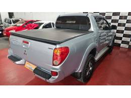 MITSUBISHI - L200 TRITON - 2014/2015 - Prata - Sob Consulta