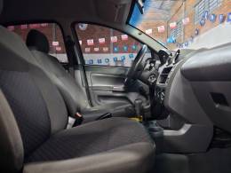 FORD - FIESTA - 2006/2007 - Preta - R$ 22.900,00