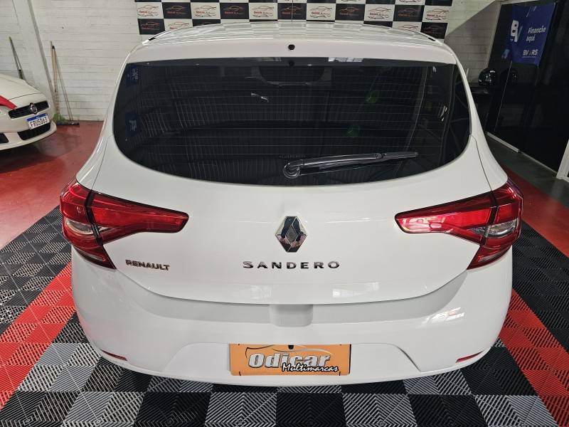 RENAULT - SANDERO - 2019/2020 - Branca - R$ 46.900,00