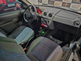 CHEVROLET - CELTA - 2010/2011 - Prata - R$ 21.900,00