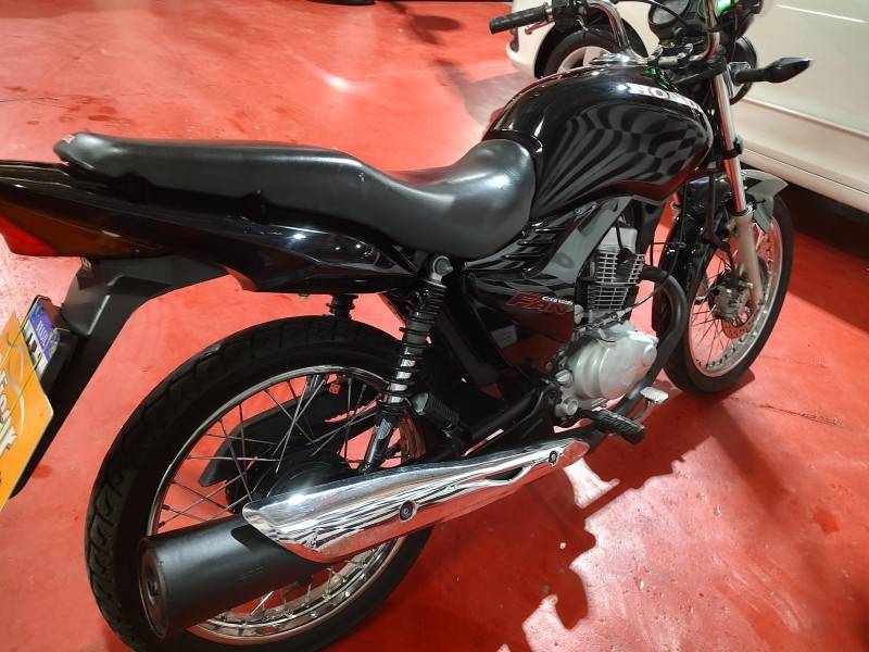 HONDA - CG 150 - 2010/2011 - Preta - R$ 10.900,00