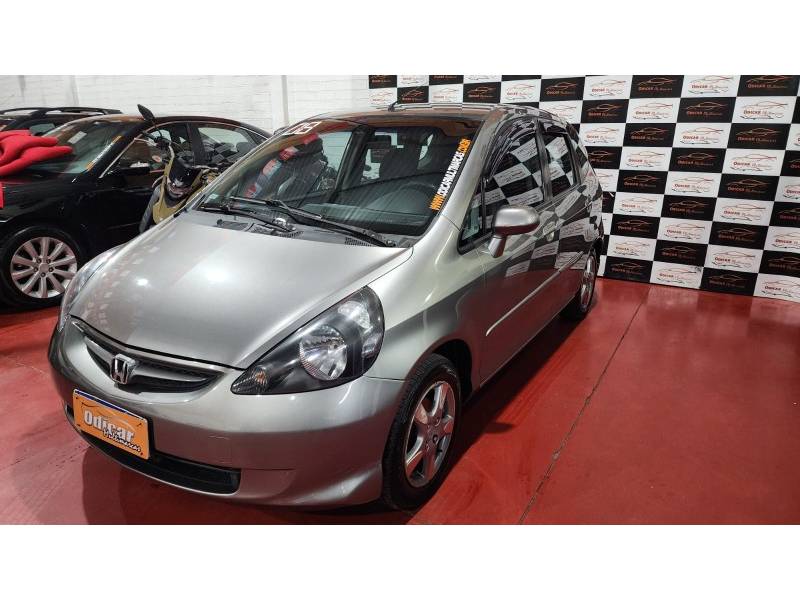 HONDA - FIT - 2007/2008 - Prata - R$ 32.900,00