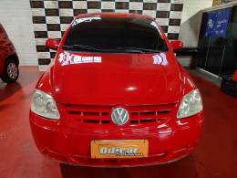 VOLKSWAGEN - FOX - 2008/2009 - Vermelha - R$ 23.900,00