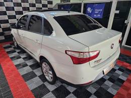 FIAT - GRAND SIENA - 2012/2013 - Branca - R$ 34.900,00