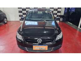 VOLKSWAGEN - VOYAGE - 2010/2011 - Preta - R$ 33.900,00