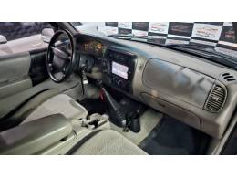 FORD - RANGER - 1998/1999 - Azul - R$ 48.900,00
