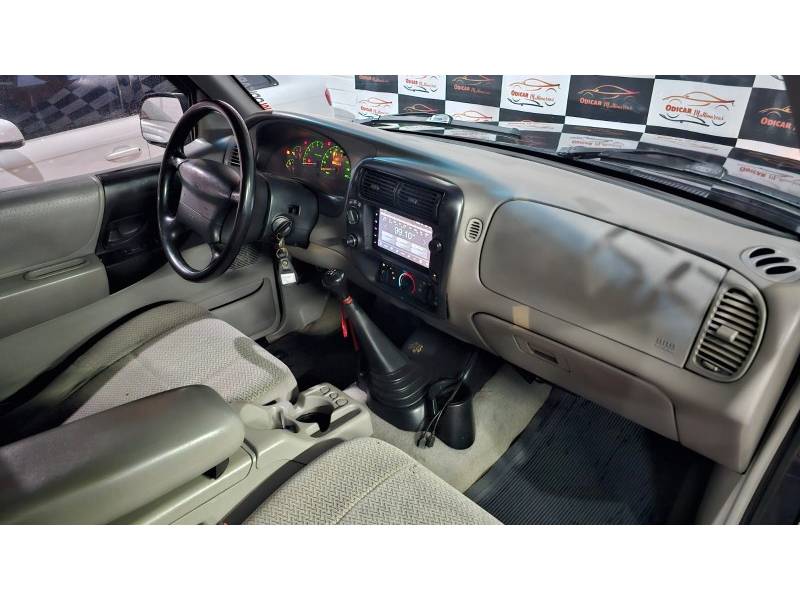 FORD - RANGER - 1998/1999 - Azul - R$ 48.900,00
