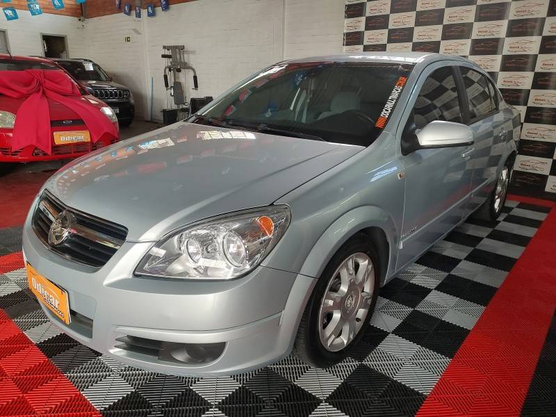 CHEVROLET - VECTRA - 2008/2008 - Prata - R$ 35.900,00