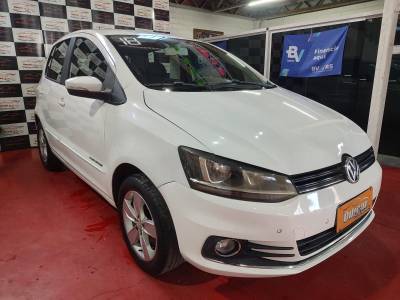VOLKSWAGEN - FOX - 2017/2018 - Branca - R$ 53.900,00