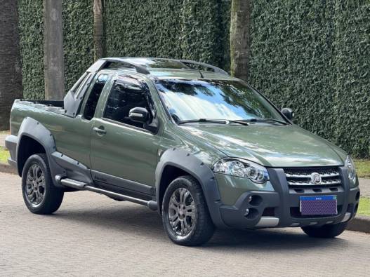 FIAT - STRADA - 2008/2009 - Verde - R$ 44.900,00