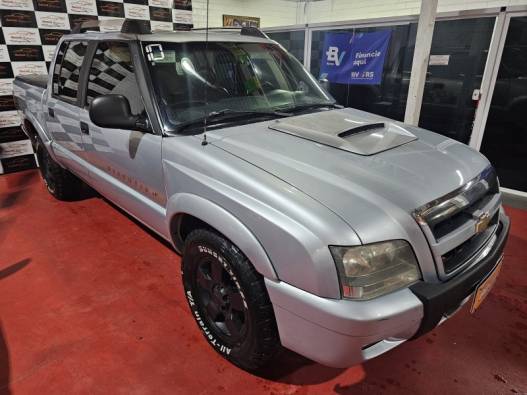 CHEVROLET - S10 - 2009/2010 - Branca - R$ 64.900,00