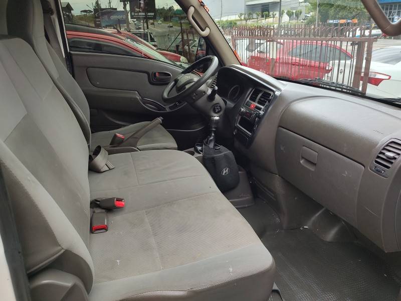 HYUNDAI - HR - 2016/2017 - Bronze - R$ 110.900,00