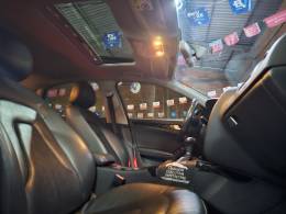 AUDI - A4 - 2014/2015 - Branca - R$ 85.900,00