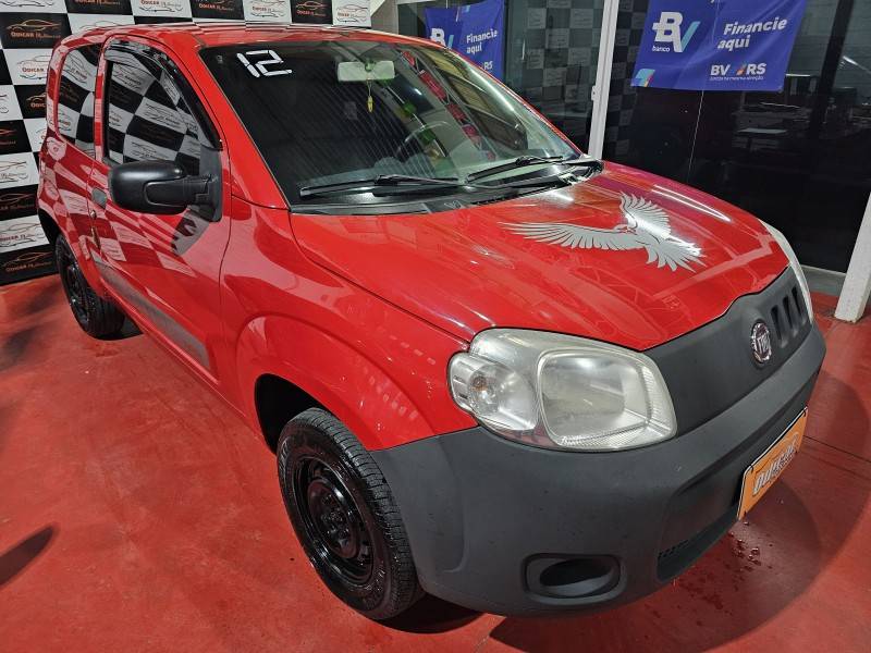FIAT - UNO - 2012/2012 - Vermelha - R$ 24.900,00