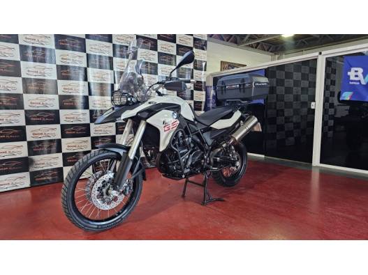 BMW - F 800 - 2013/2013 - Branca - R$ 44.900,00