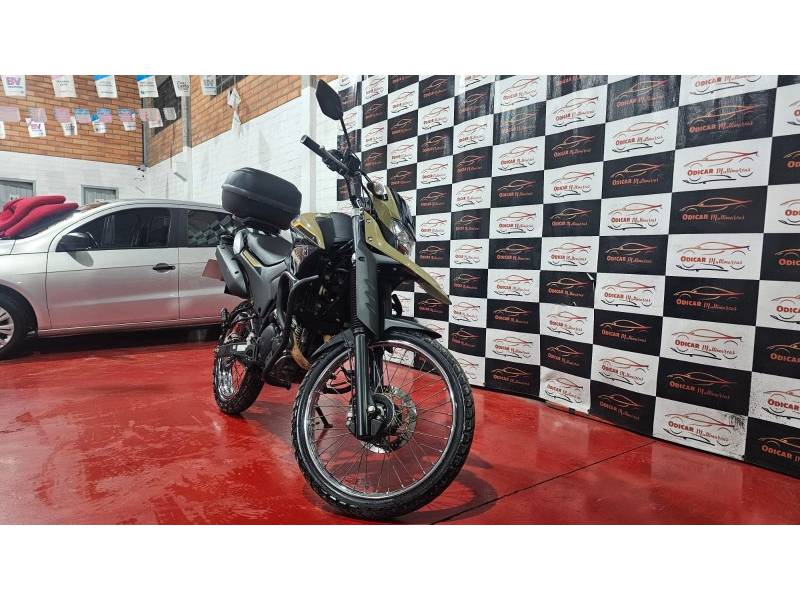 YAMAHA - XTZ 250 - 2023/2023 - Bege - R$ 28.900,00