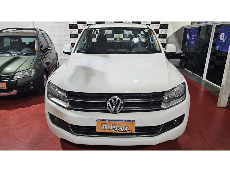 VOLKSWAGEN - AMAROK - 2012/2013 - Branca - R$ 72.900,00
