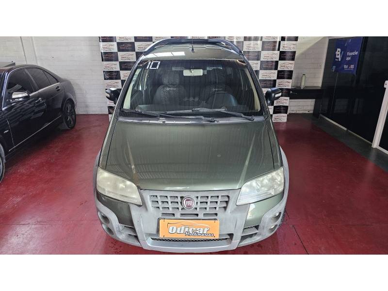 FIAT - IDEA - 2009/2010 - Verde - R$ 30.900,00