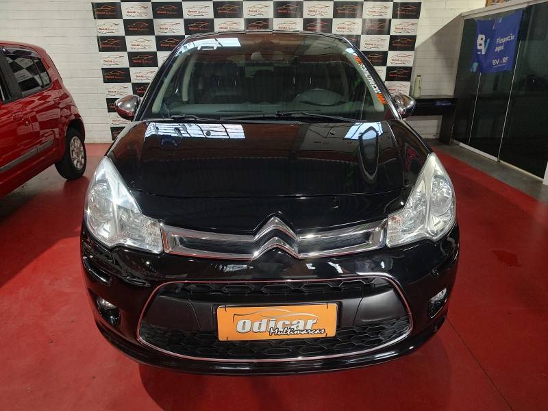 CITROËN - C3 - 2012/2013 - Preta - R$ 38.900,00