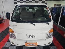 HYUNDAI - HR - 2009/2010 - Branca - R$ 75.900,00
