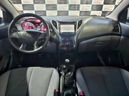 HYUNDAI - HB20S - 2019/2019 - Branca - R$ 61.900,00