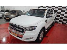 FORD - RANGER - 2017/2018 - Branca - R$ 139.900,00