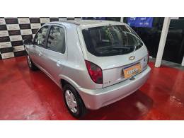 CHEVROLET - CELTA - 2013/2014 - Prata - R$ 33.900,00