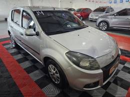 RENAULT - SANDERO - 2013/2014 - Prata - R$ 31.900,00